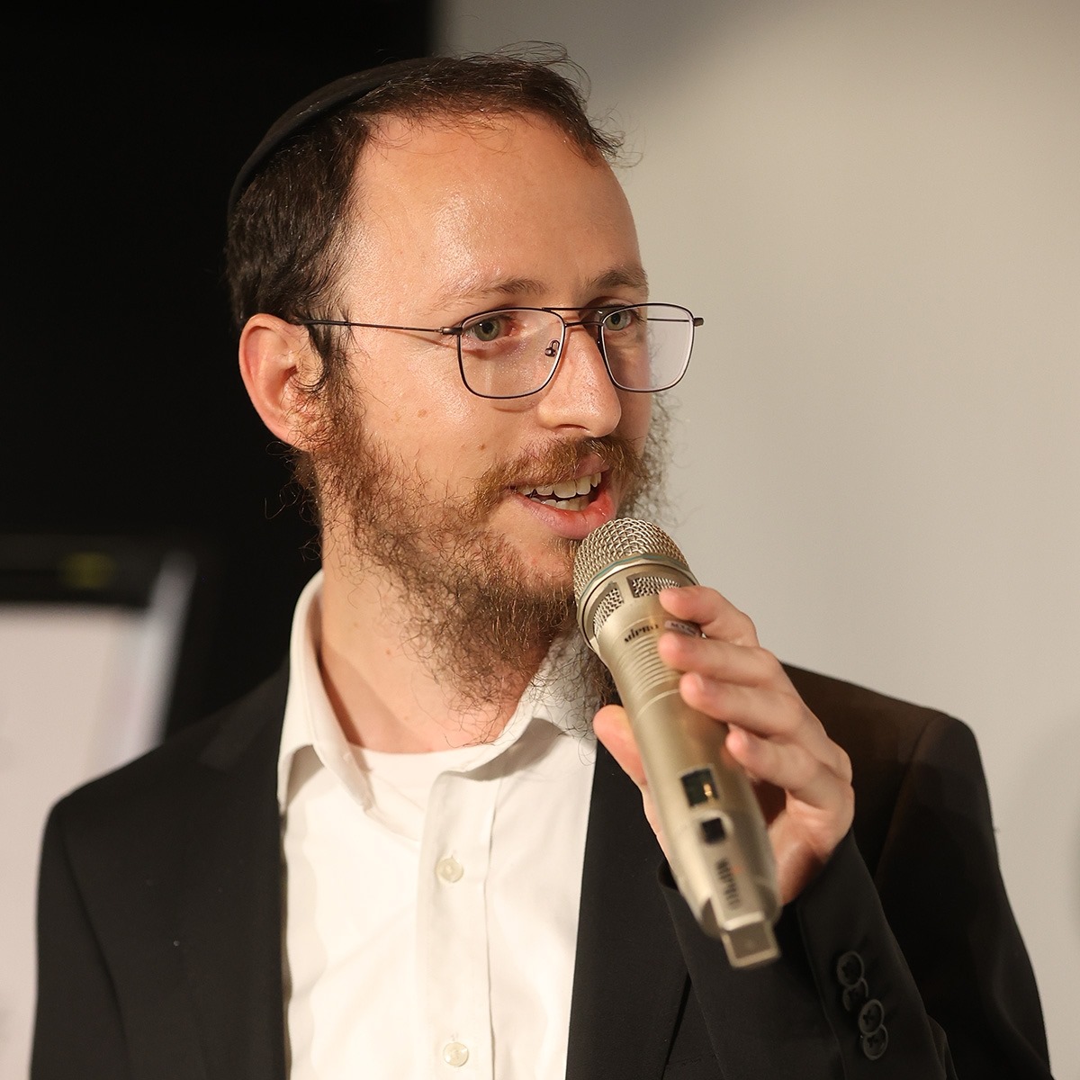 רז בליזובסקי